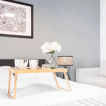 Gorgeous Flat In The Design District Lägenhet