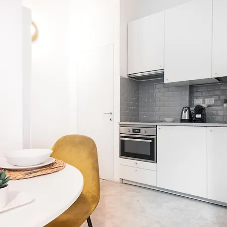 Daire Gorgeous Flat In The Design District Milano